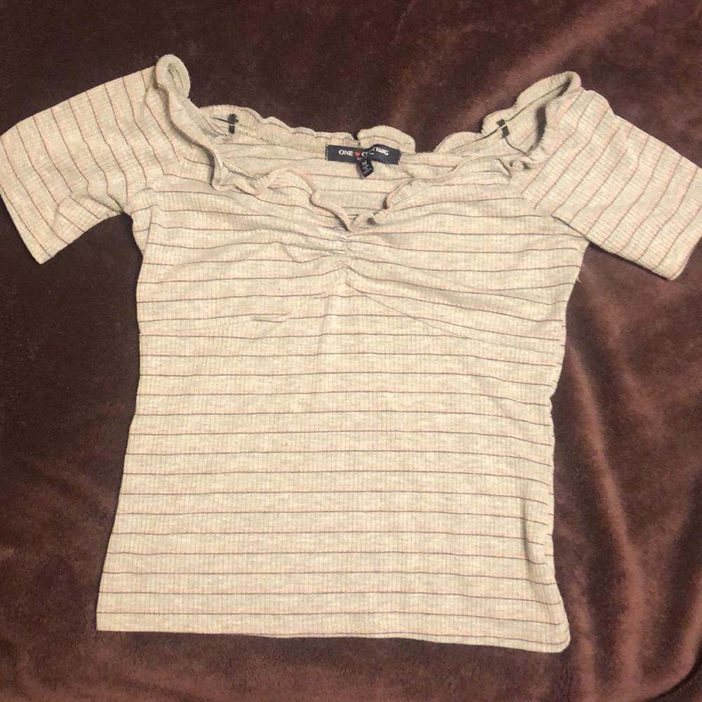 Off the shoulder stretchy top